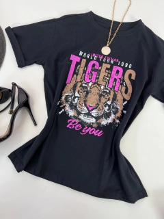 T-Shirt Tigre na internet