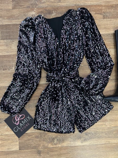 Macaquinho luxo veludo paête