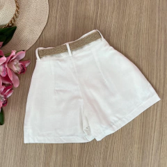 Shorts linho off na internet