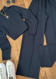 Conjunto moletinho gola Preto - comprar online