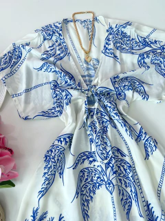 Vestido manga ampla na internet