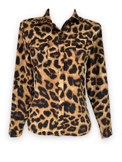 Camisa animal print na internet