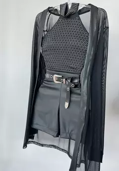 Cardigan tule na internet