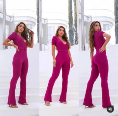 Macacão canelado na internet