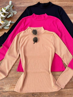 Blusa gola canelada on internet