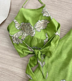 Conjunto Saia na internet