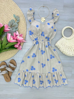 Vestido linho bordado