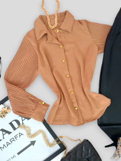 Camisa manga plissada