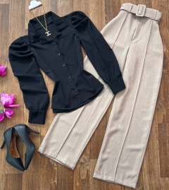 Calça pantalona linhão