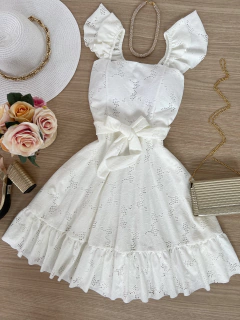 Vestido laise de amarrar na internet