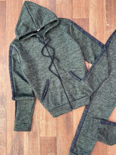 Conjunto lãzinha verde militar - comprar online