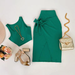 Conjunto canelado verde