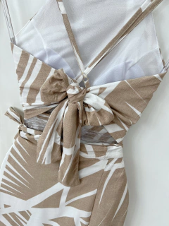 Conjunto Lia na internet