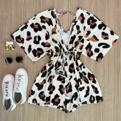 Macaquinho manga ampla