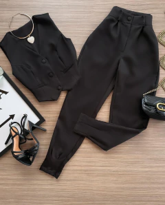 Conjunto alfaiataria colete e calça