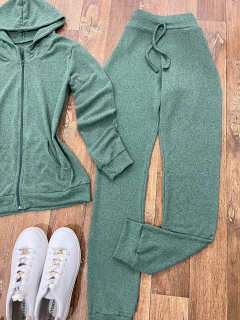 Conjunto lãzinha zíper Verde na internet