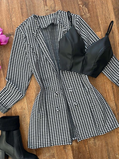 Maxi blazer Pied Poule (cópia) (cópia) (cópia) (cópia)