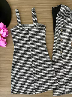 Conjunto casaco na internet