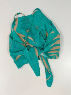 Conjunto Luci verde na internet