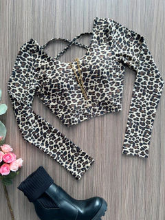 Cropped manga longa