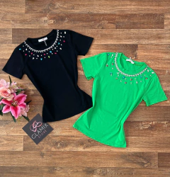 T-Shirt pedrarias