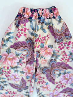 Calça pantalona Floras na internet