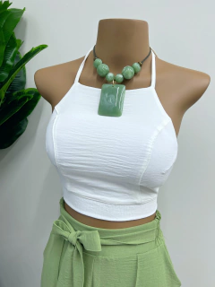 Cropped branco na internet