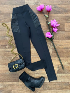 Calça montaria flanelada com nervuras cirrê