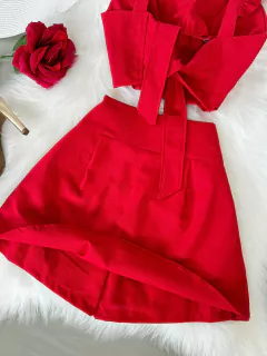 Conjunto linho vermelho na internet