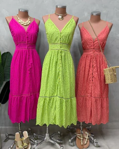 Imagem do Vestido midi laise com botões