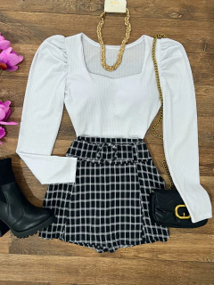 Shorts saia xadrez (cópia)