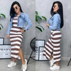 Vestido midi listrado