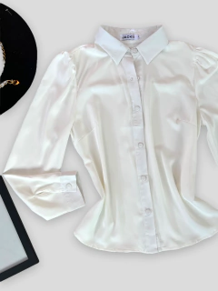 Camisa Branca Bia na internet