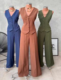 Conjunto Alfaiataria marrom na internet