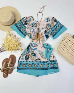 Conjunto saia shorts e cropped estampado - comprar online