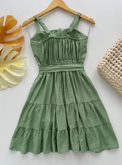 Vestido botões na internet