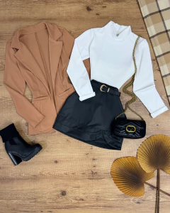 Saia Shorts Courino on internet