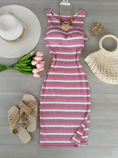 Vestido canelado listrado