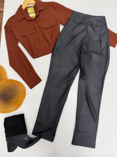 Calça courino flanelada (cópia) - (cópia) - Glamix 