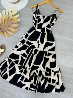 Vestido midi de amarrar na internet