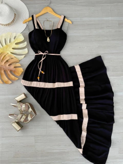 Vestido longo listras