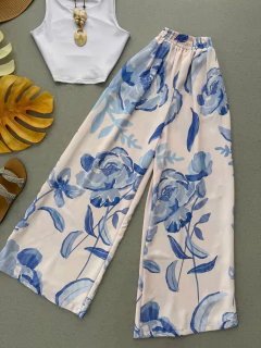 Calça pantalona inspired FRM na internet