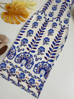 Vestido midi inspired FRM na internet