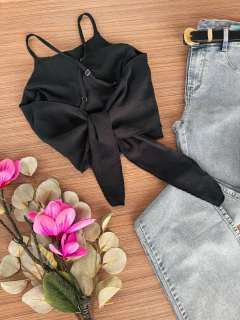 Cropped Luci preto - comprar online