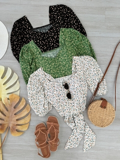 Cropped floral
