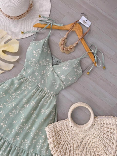 Vestido longo estampado na internet