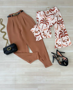 calça alfaiataria cenoura - Glamix 