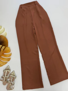 Calça pantalona alfaiataria
