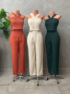 Conjunto importado na internet
