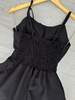 Macacão alfaiataria pantalona preto na internet